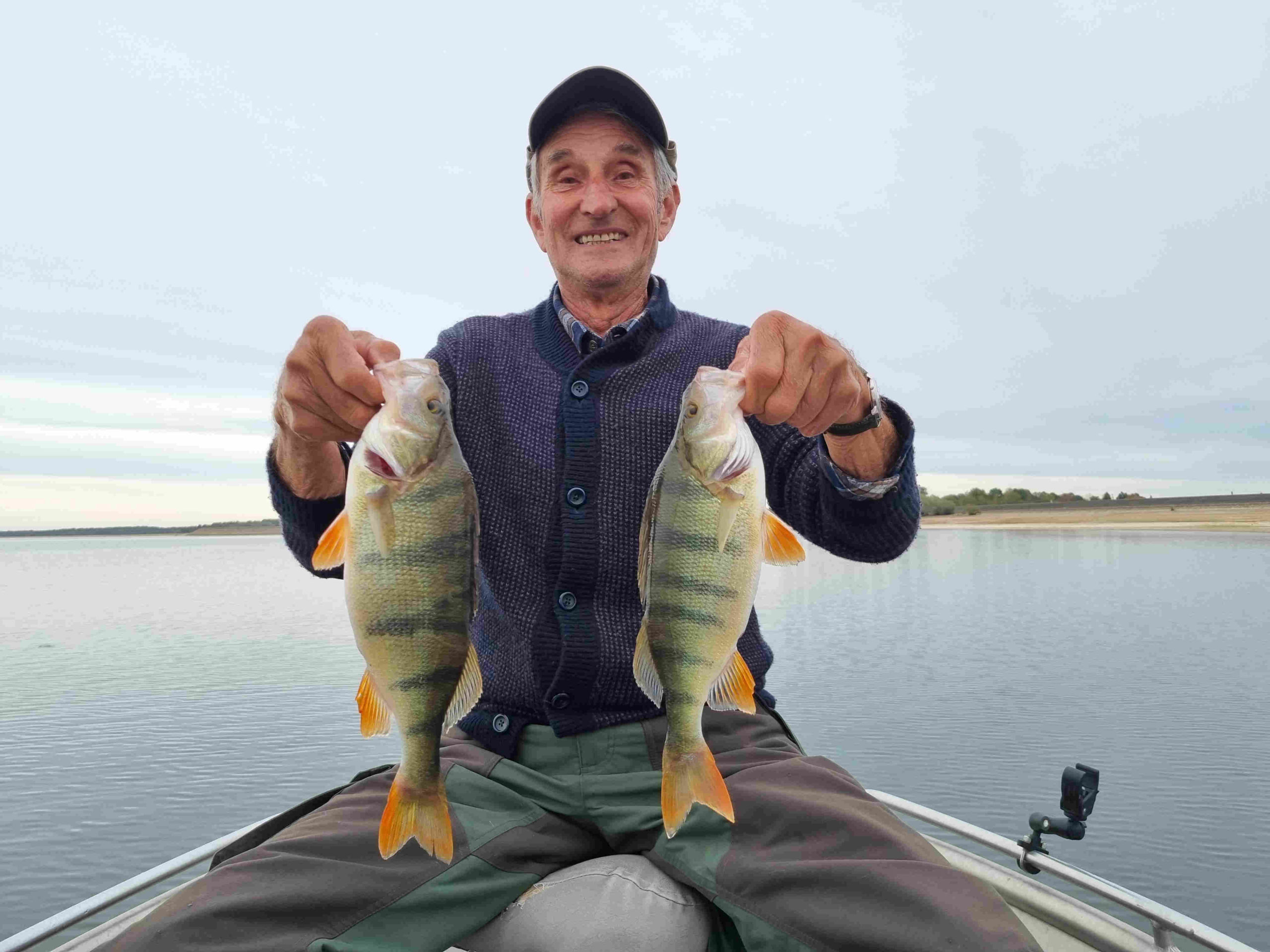pêche perche lac Doublé de perche prise en carolina leurre souple